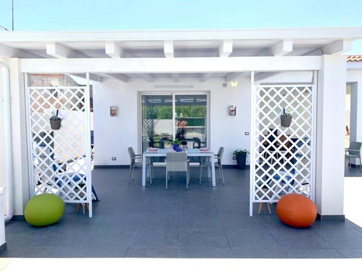 Villa White Sicilia Santa Maria Del Focallo Εξωτερικό φωτογραφία